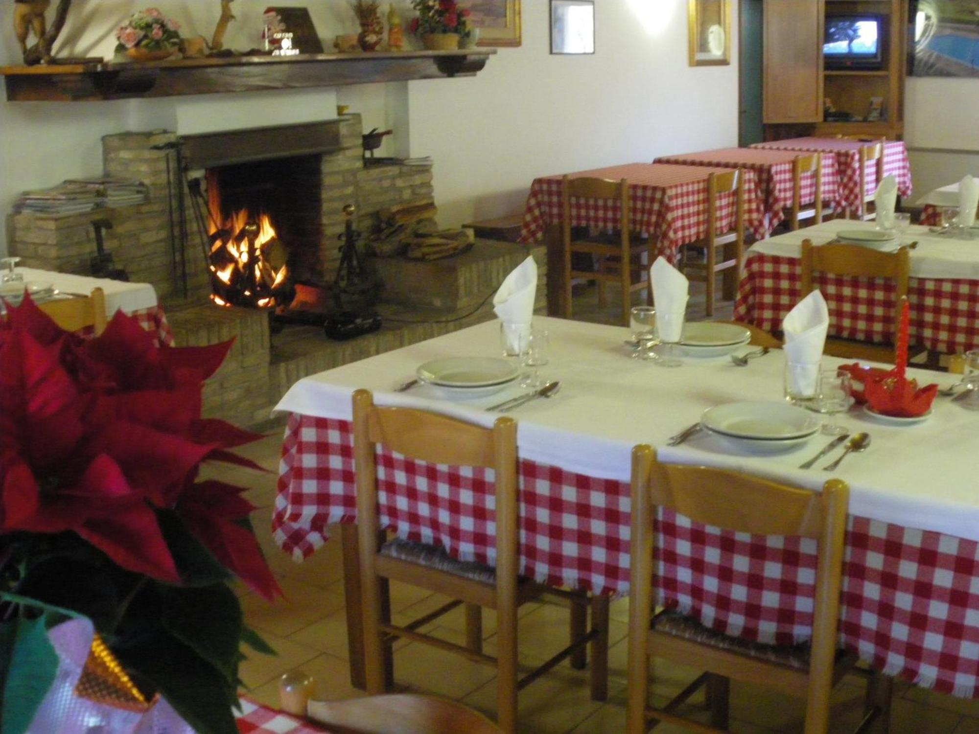 Agriturismo Orsaiola أوربانيا المظهر الخارجي الصورة
