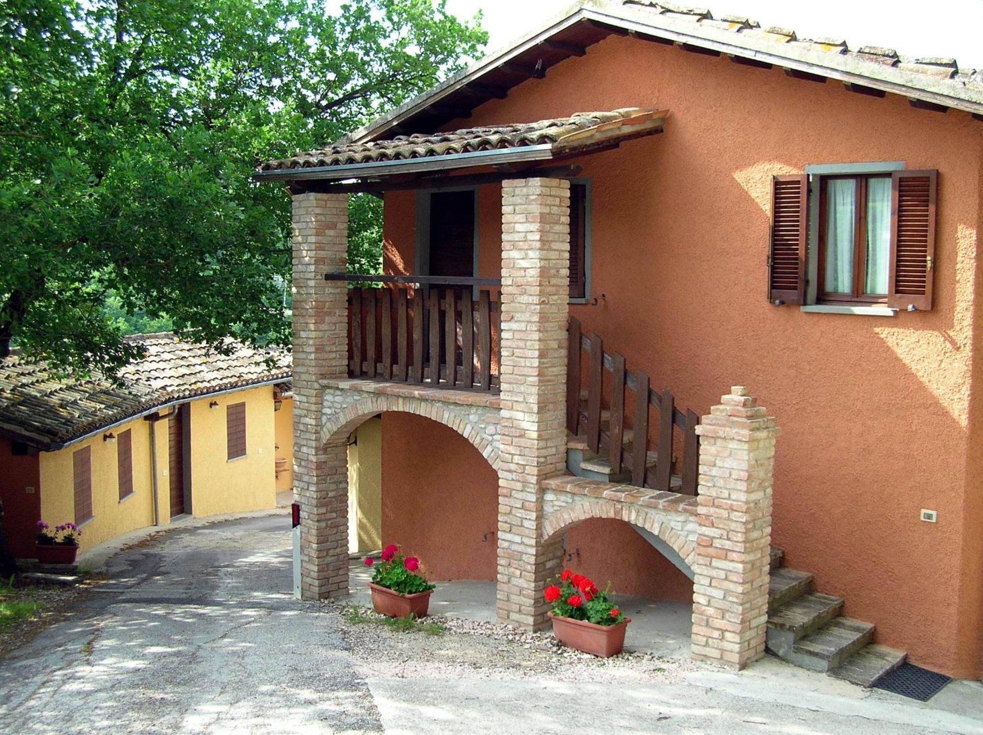 Agriturismo Orsaiola أوربانيا المظهر الخارجي الصورة