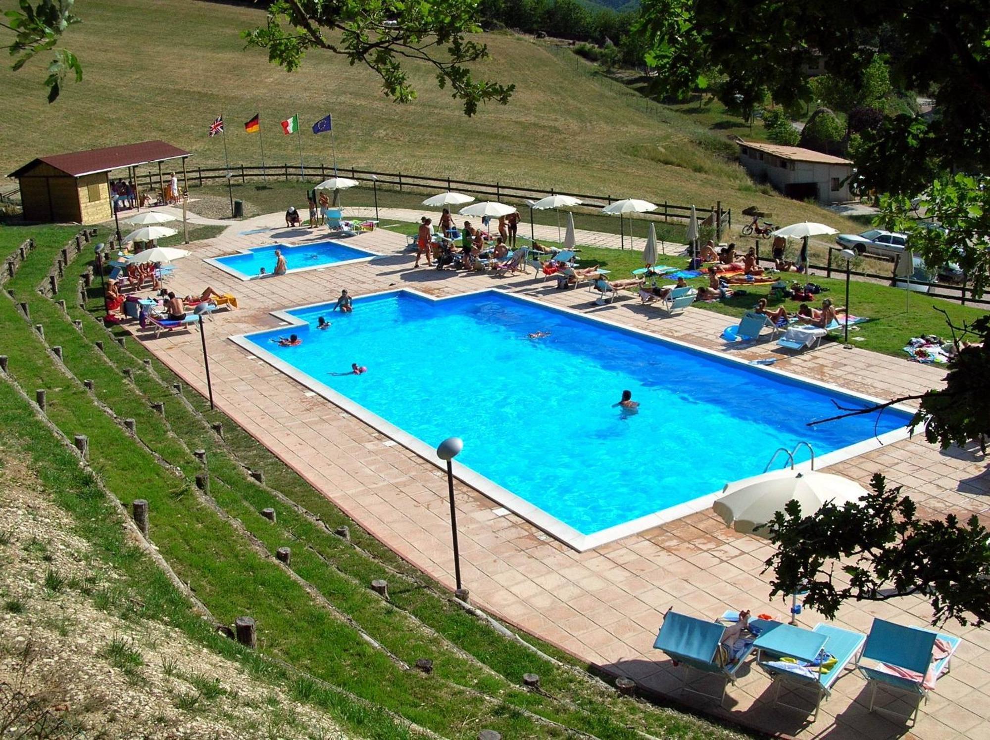 Agriturismo Orsaiola أوربانيا المظهر الخارجي الصورة