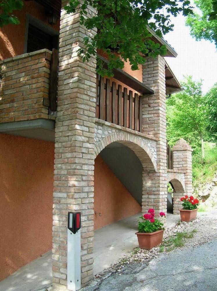 Agriturismo Orsaiola أوربانيا المظهر الخارجي الصورة