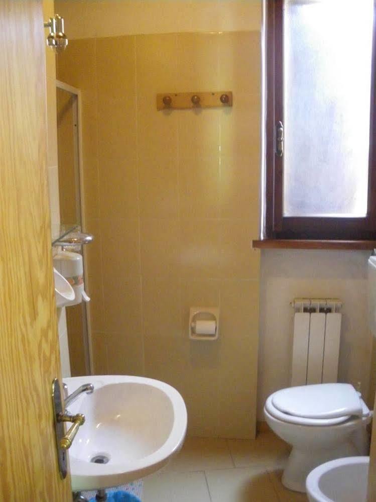 Agriturismo Orsaiola أوربانيا المظهر الخارجي الصورة