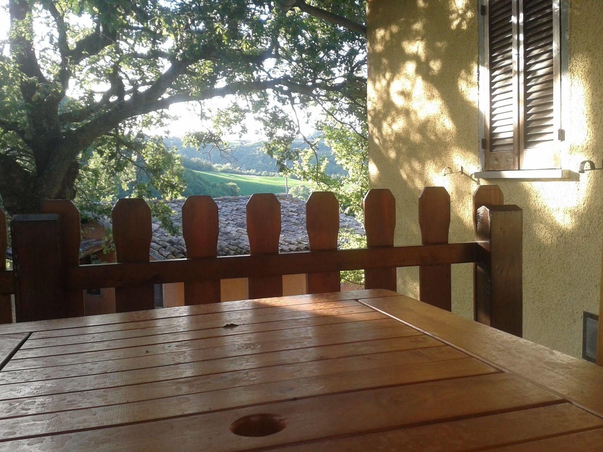 Agriturismo Orsaiola أوربانيا المظهر الخارجي الصورة